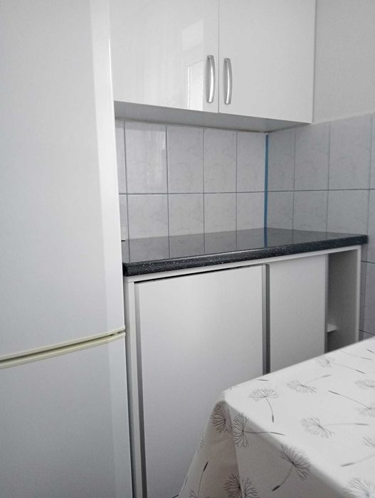 Vând apartament cu 2 camere decomandat