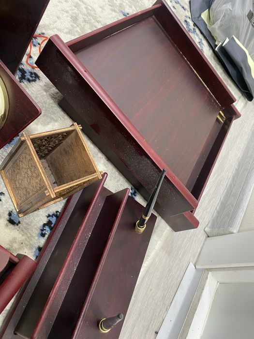 Nastolniy sotiladi arzonga