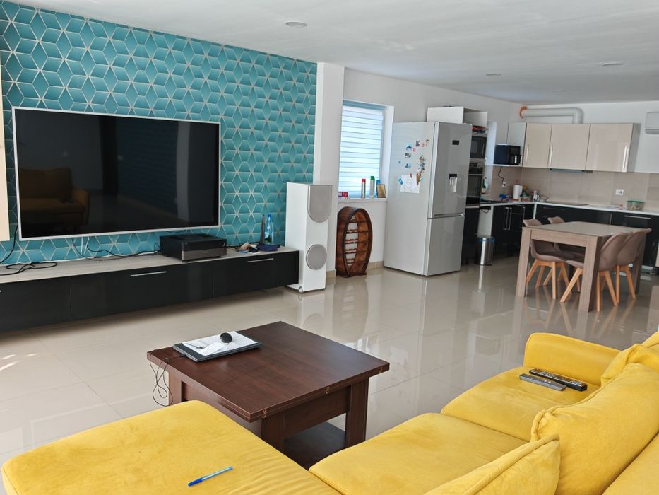 Casa noua de vânzare Bod, locuibila, parter+etaj, garaj și piscina