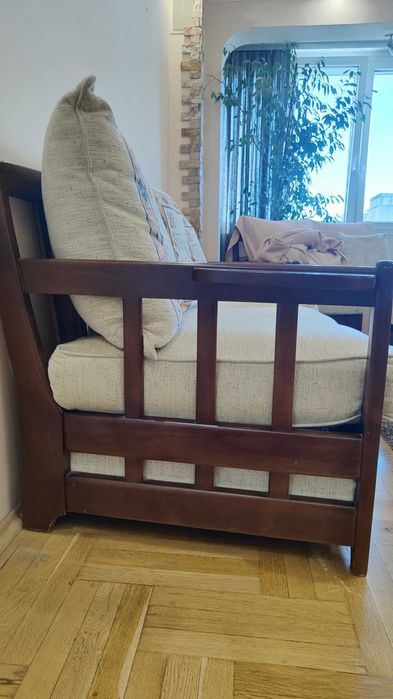 Винтидж италианска холова гарнитура от масивно дърво