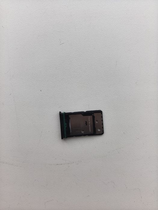 продаю телефон OPPO Reno 8t