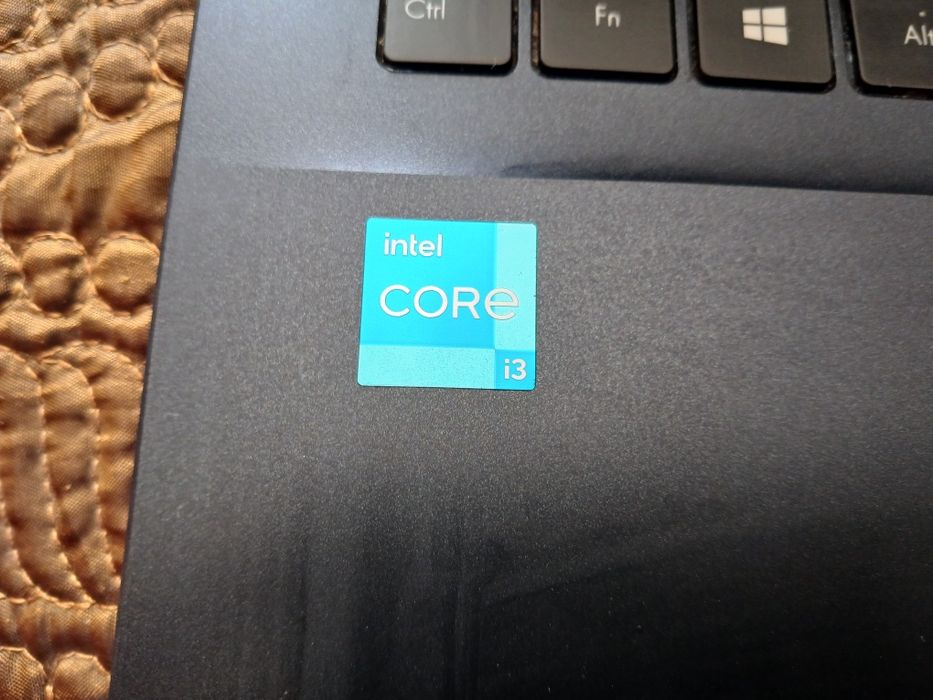 Прода ноутбук Asus