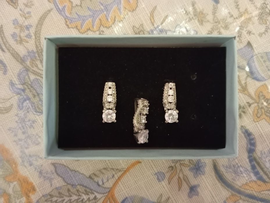 Серебряный комплект