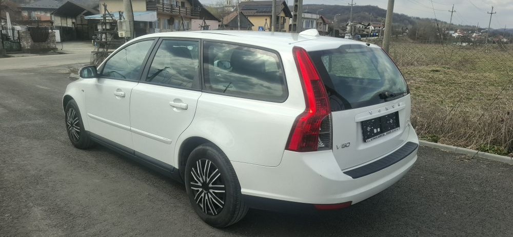 Volvo V50 / 2009 / 1.6 D