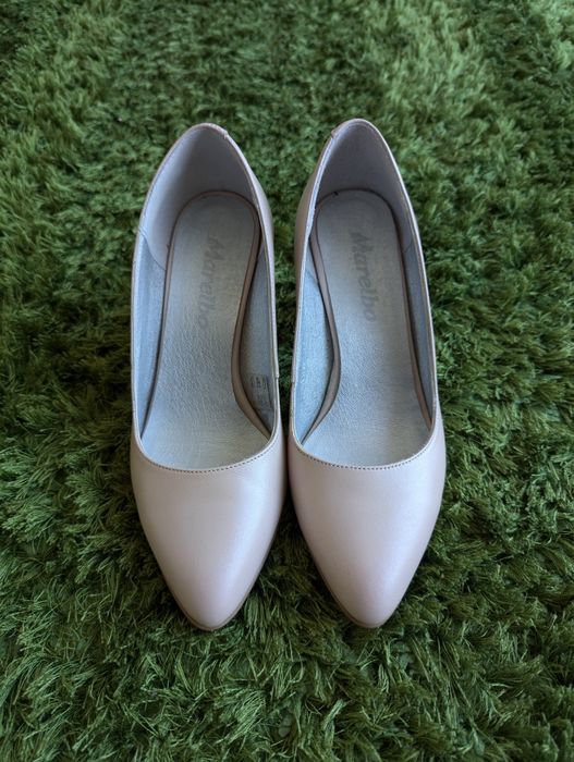 Pantofi eleganți, cu toc, mărimea 36