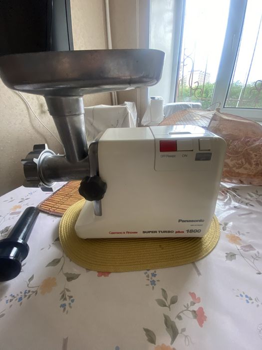 Мясорубка новая мощь 1500