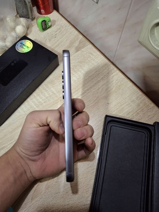 Samsung gallaxy s23fe