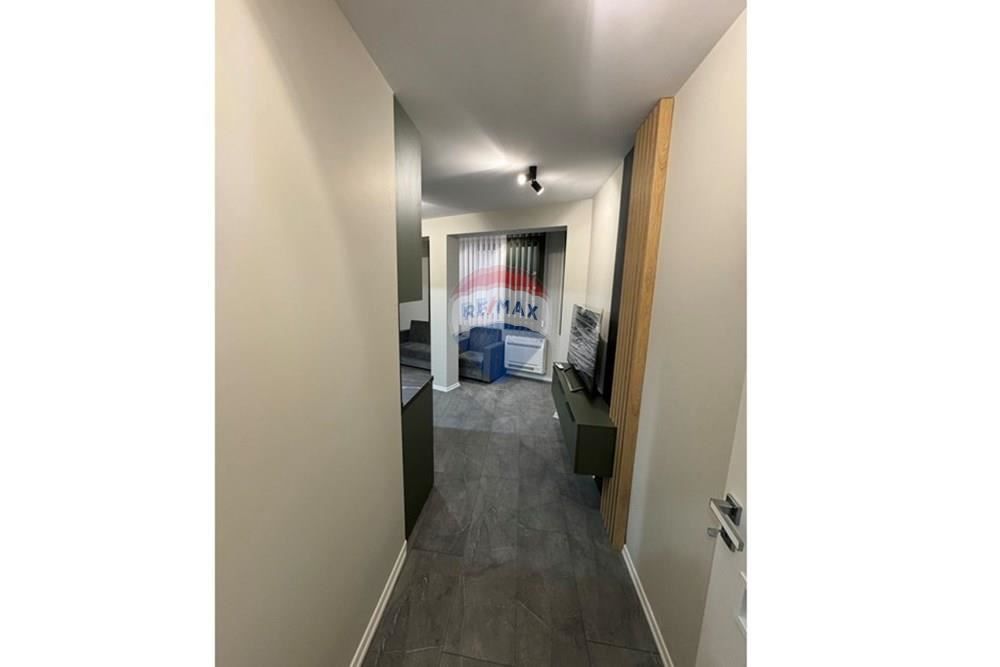 Двустаен апартамент за продажба кв. Бриз В.В 4176