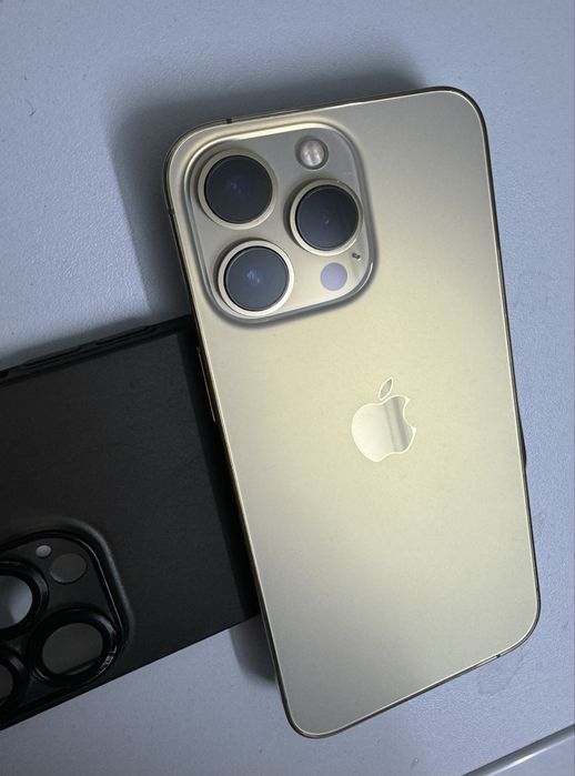 Продам iPhone 13pro 128гб в идеальном состоянии