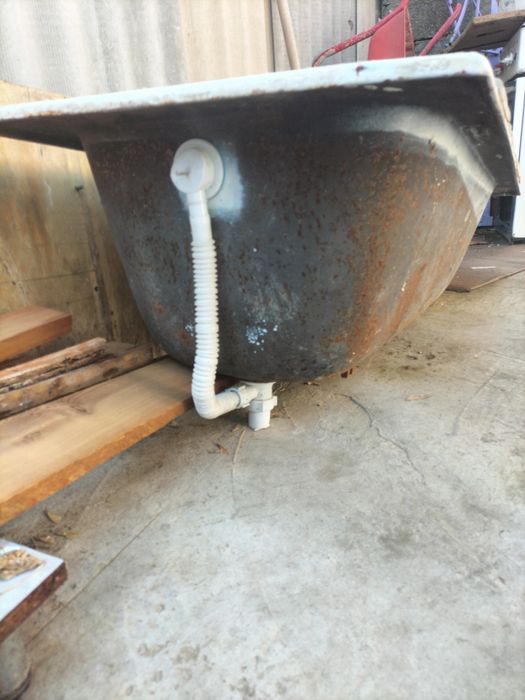 Продается ванны 20 тыч