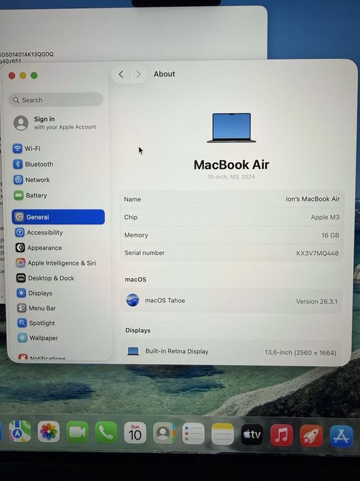 MacBook Air 13" M3 (2024) – 16GB RAM / 256GB SSD – Midnight – Ca Nou (16 Cicluri)