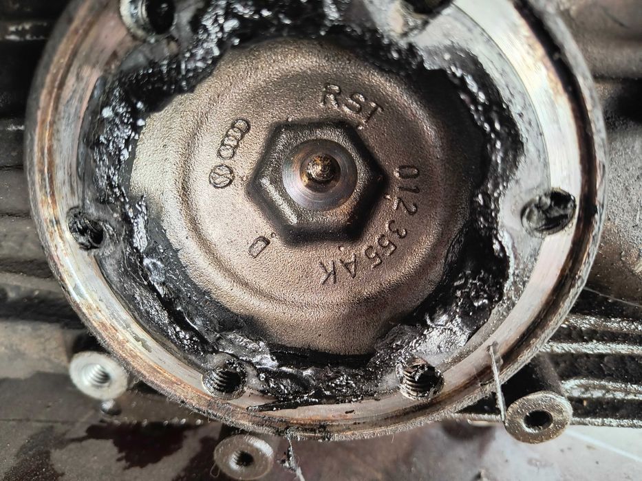 5 степенна скоростна кутия за ауди а4 2000година.