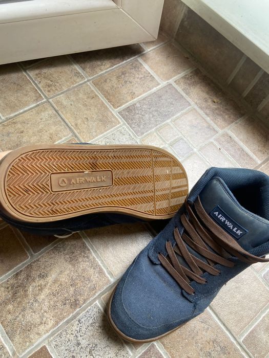 Tenesi Airwalk Breaker Mid 43