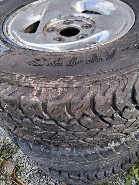 Dodge Ram Гуми с джанти 265/75/R16