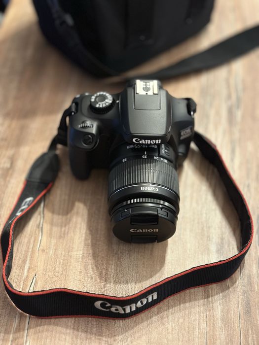 Aparat foto Canon EOS 4000D