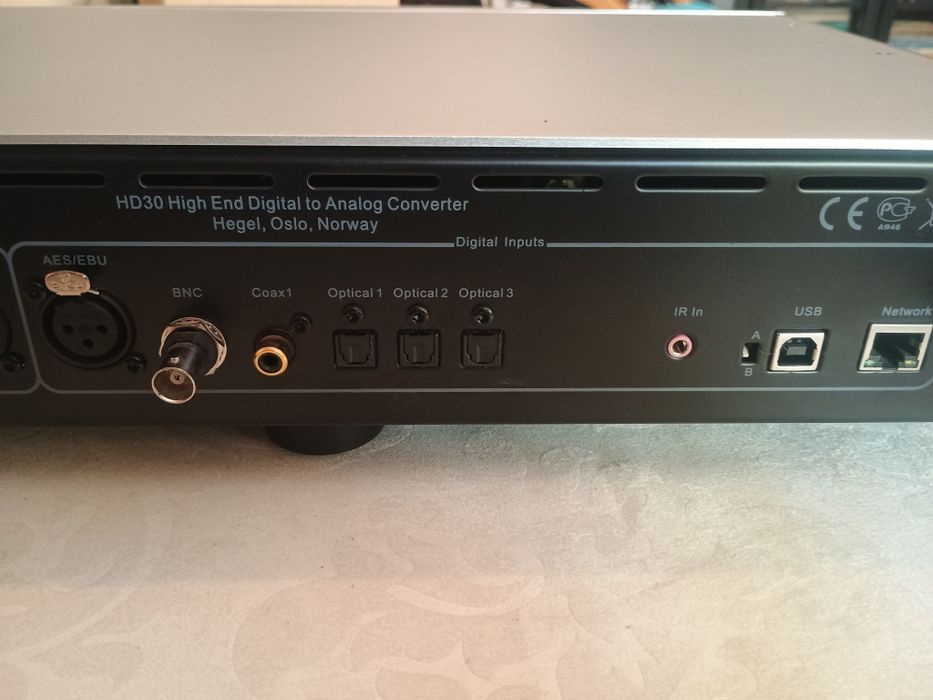 DAC Hegel HD30 top model! Купуван е нов!