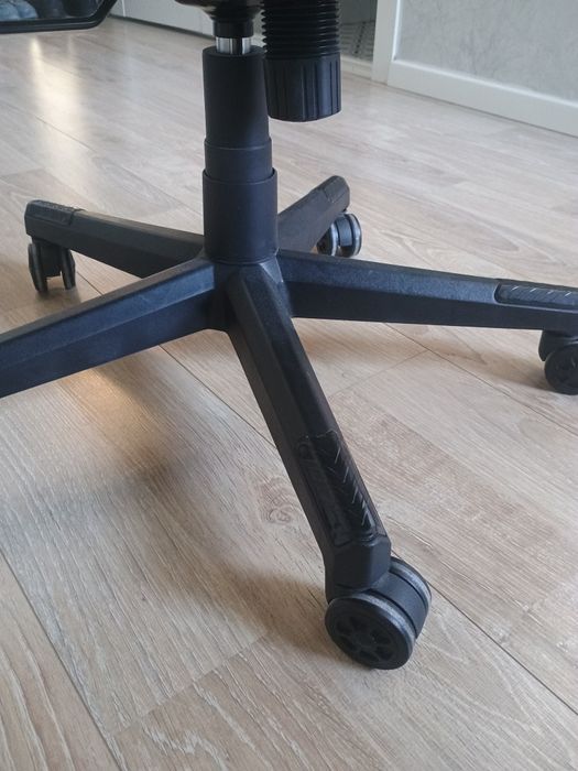 Игровое кресло dx racer