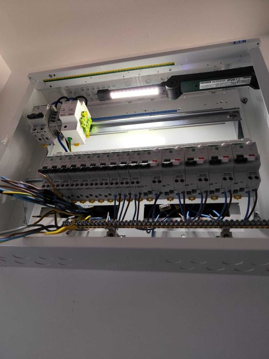 echipare tablouri electrice