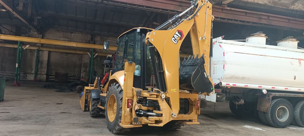 Экскаватор Погрузчик САТ