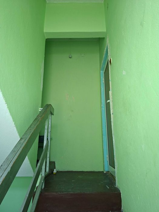 Продава етаж от къща идеален център 120кв.м.