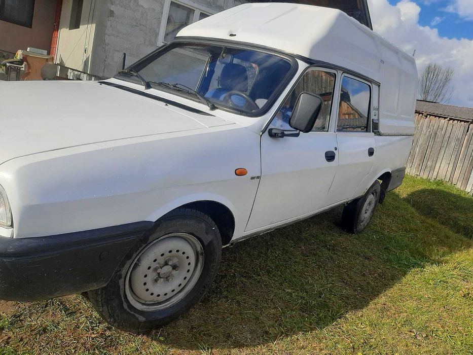 Dacia Papuc 1.6 benzină tractiune față