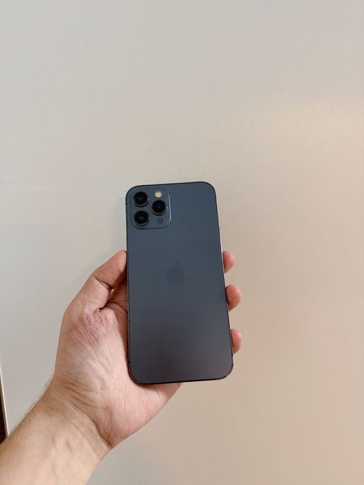 iPhone 12 Pro Max 256Gb - В хорошем состоянии