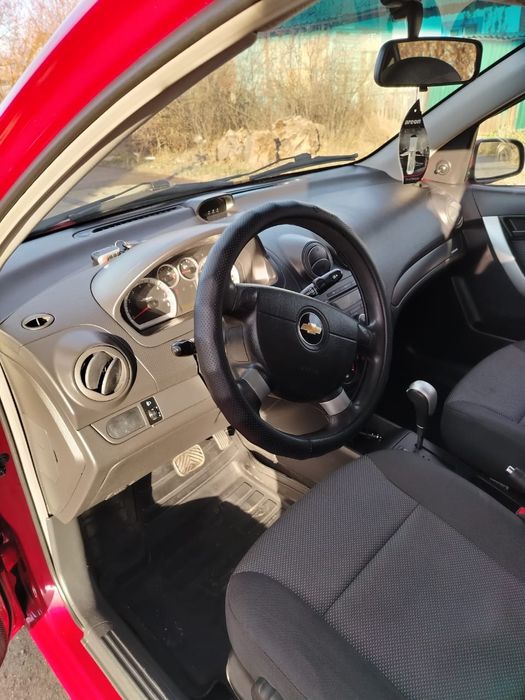 Продам машину Chevrolet Aveo