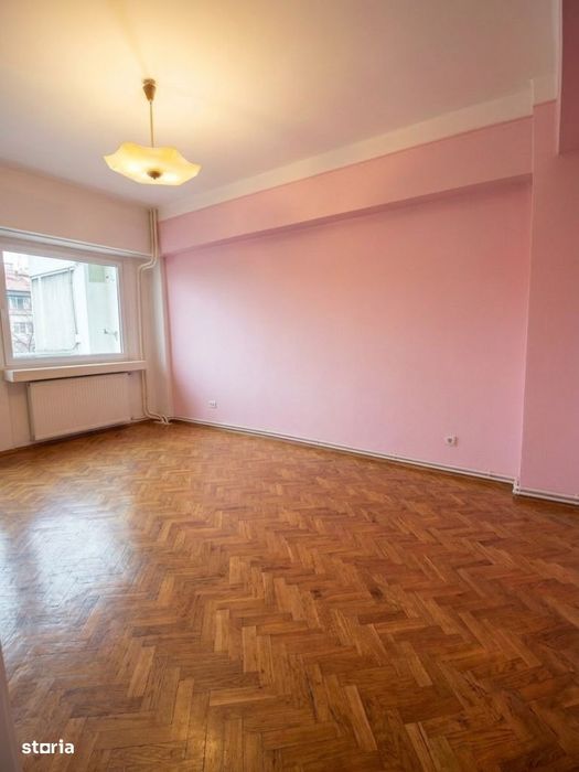 Ultracentral, 3 camere