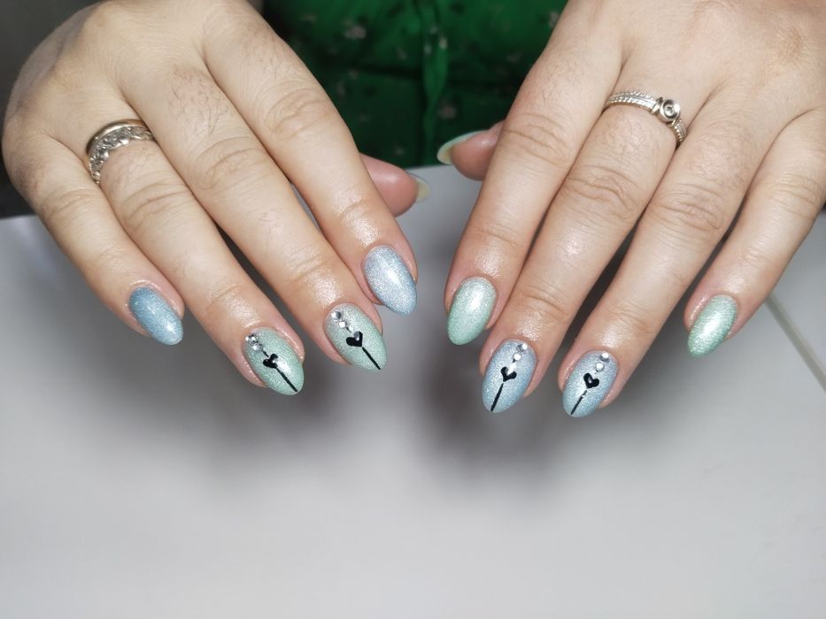 Маникюр и наращивание