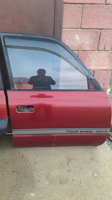 Двери автомобиля