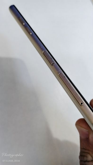 Продам смартфон Самсунг А6