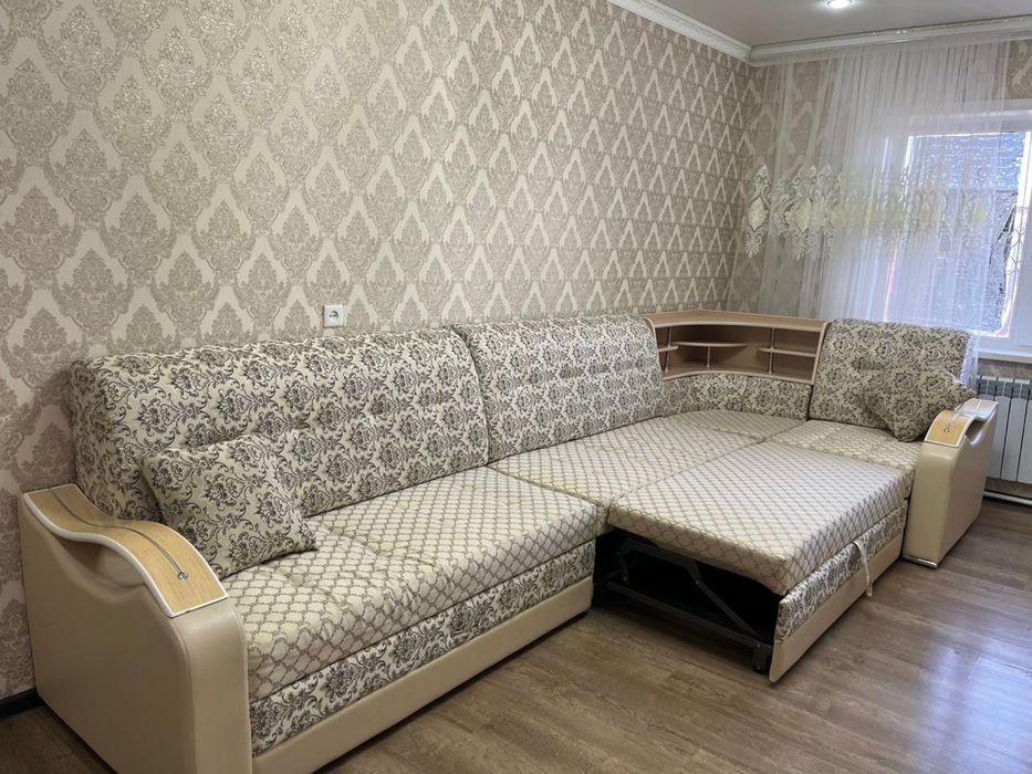 Продам шикарный диван трансформер