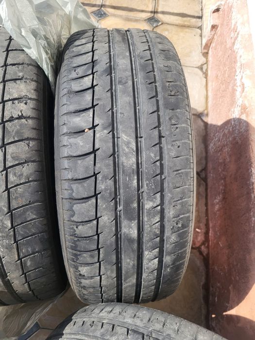 Автошины 4 шт  продам