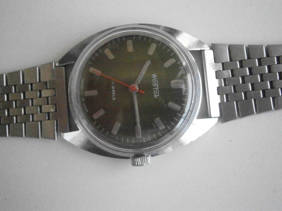 WOSTOK, 17 jewels, made in USSR, cal. 2409 /командирската машина/