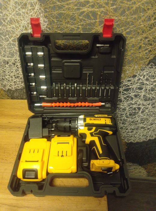 Продам шуруповёрт абсолютно новый