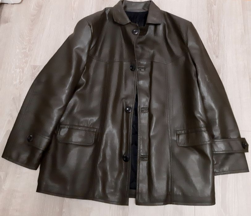 Две мъжки български кожени якета от еко кожа