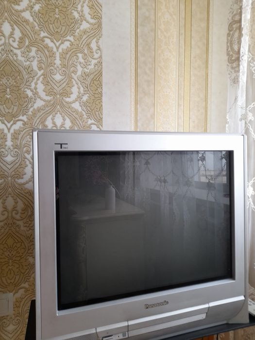 Продам телевизор