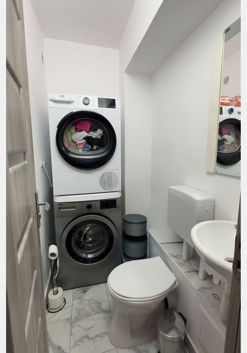 Apartament de vânzare 3 camere decomandat