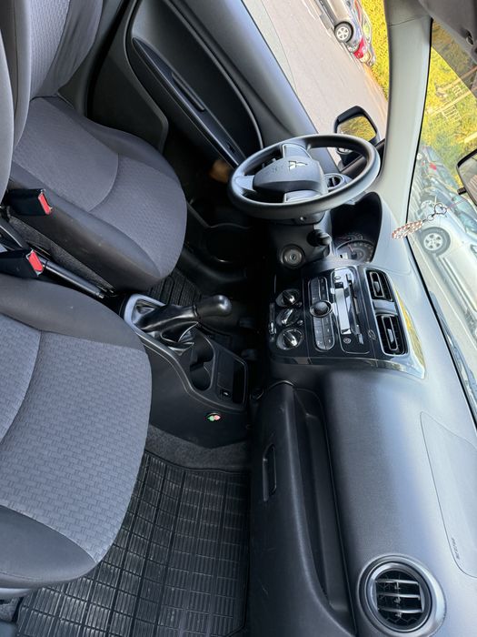 Mitsubishi Space Star 2018 benzina polo,fabia, corsa
