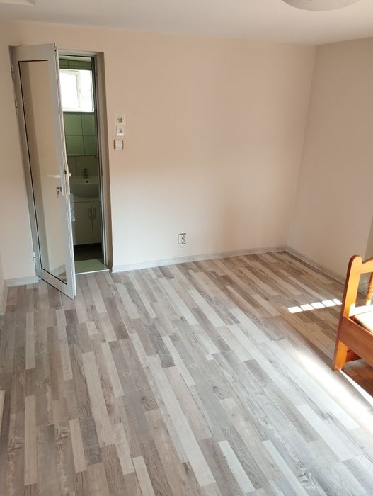 Продава се Къща в Добрич, Христо Ботев - 86 кв.м за 1221 €/кв.м - Снимка #17