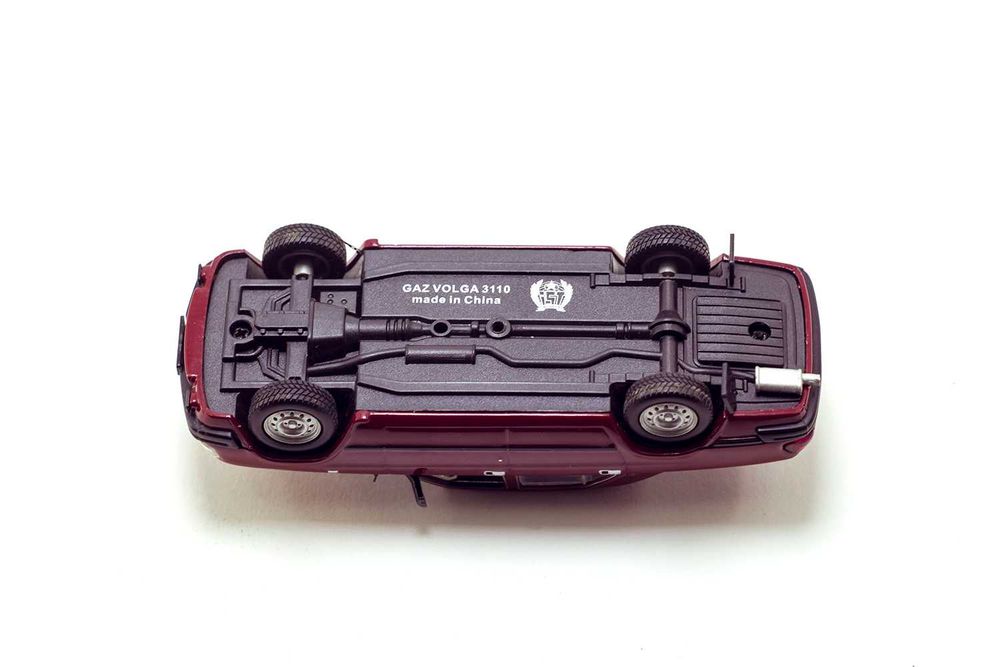ГАЗ-3110 от фирмы IST models, масштаб 1:43, коллекционая модель.