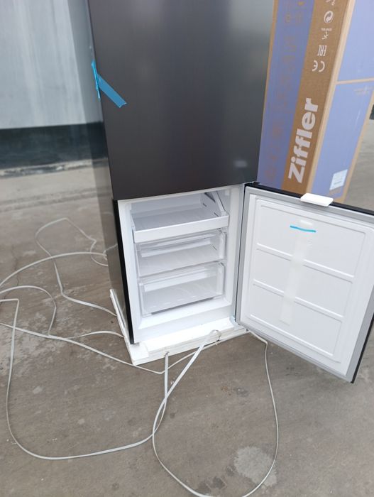 Xolodilnik ziffler NoFrost 293 Litr