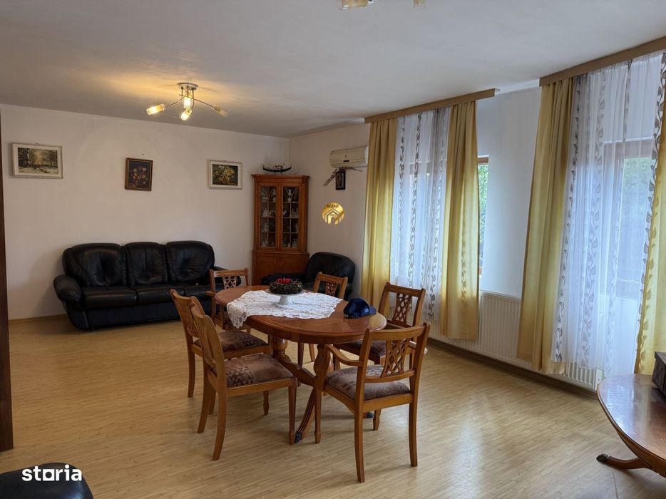 Casa de vanzare – 2 apartamente individuale | 6 camere | Strada Rah