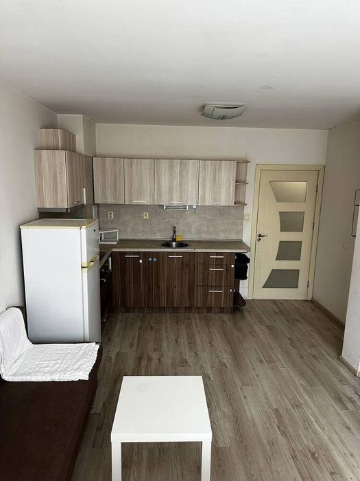 Двустаен, под наем, ж.к Славейков