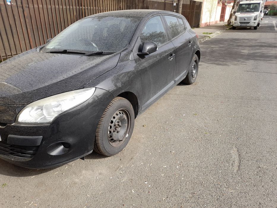 Megane 3 maner usa broasca usa si alte piese