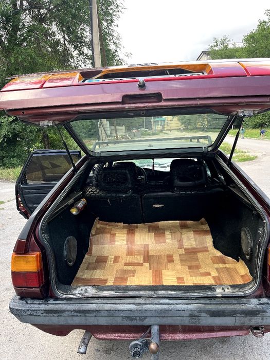 Машина, Ауди 100 универсал сатылады