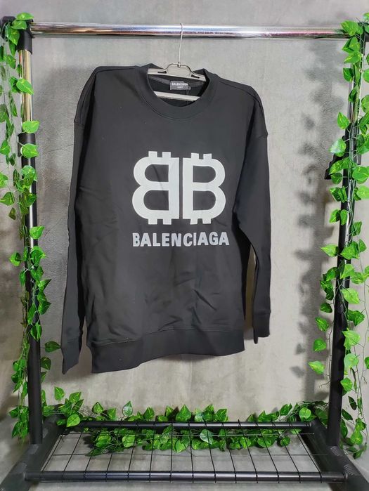 Bluza neagra marimea M
