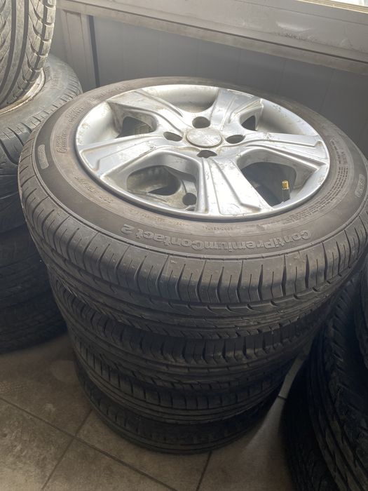 Балон шина титанка