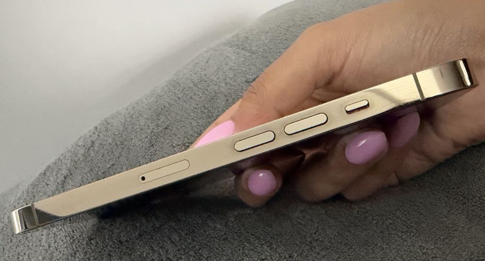 Iphone 14 Pro Gold