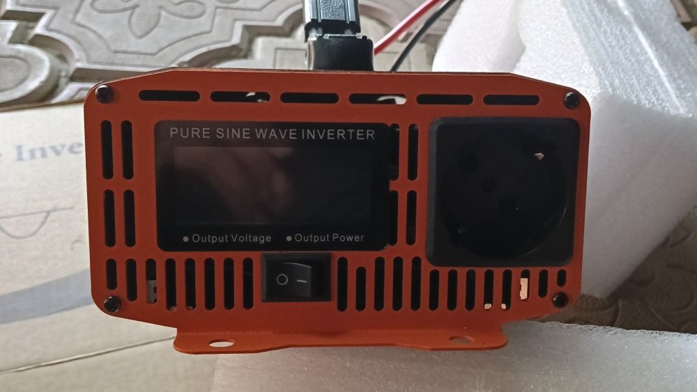 Invertor 12v--220v